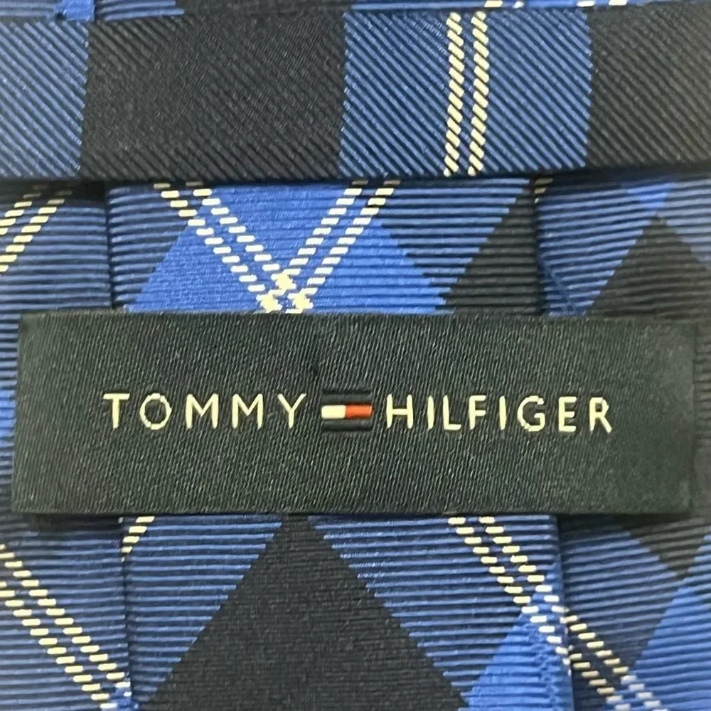 Tommy Hilfiger 100% Silk Tartan Plaid Designer‎ Tie Blue Preppy Business Necktie